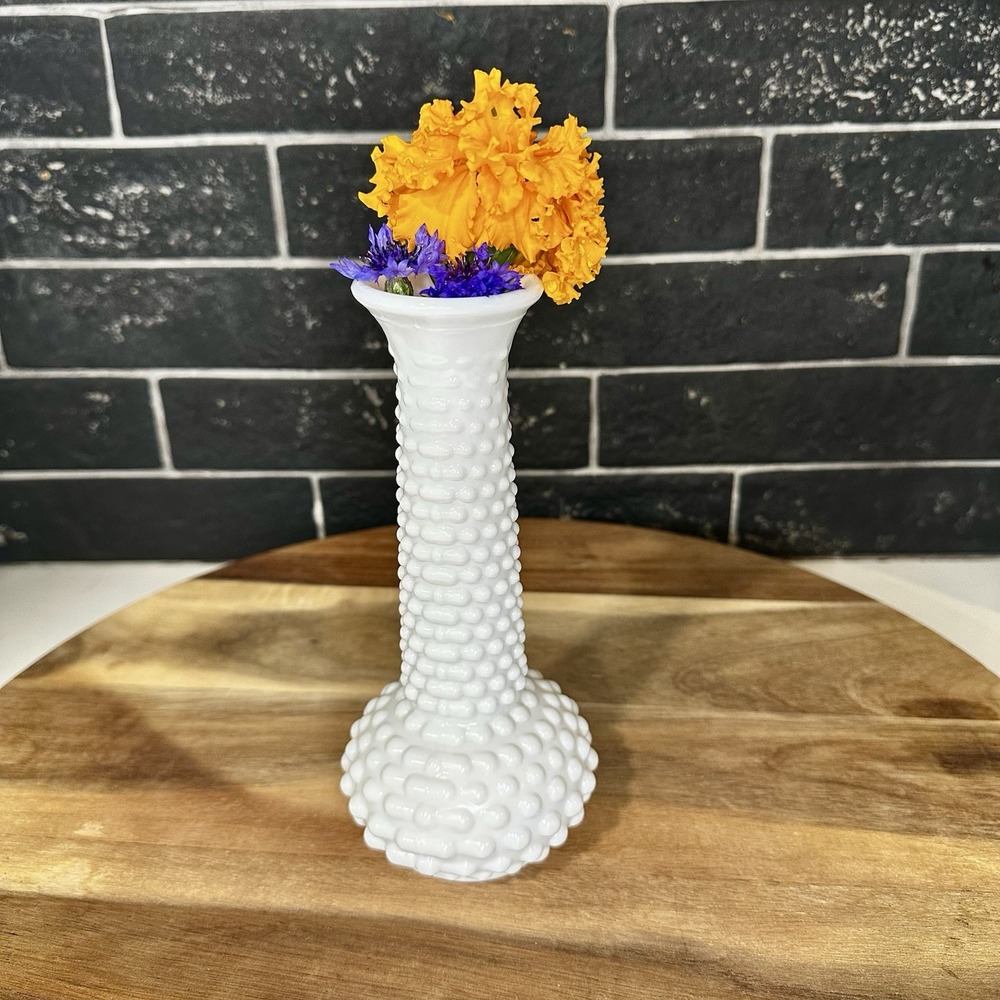 Vintage E.O. Brody Cleveland Co. Hobnail Milk Glass Bulb Vase Made In USA 7.5"